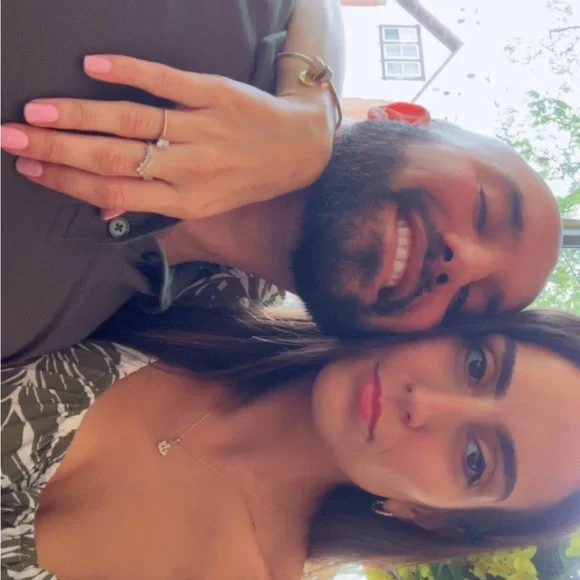 LIKE TO BE NOTIFIED WHEN MADELYN GOES LIVE πππ - Picture 1 of 5